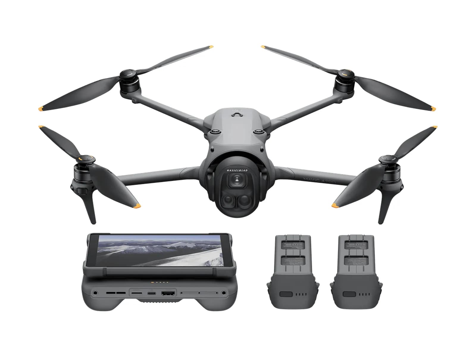 Pack DJI Mavic 4 Pro Creator Combo : drone, radiocommande DJI RC Pro 2 et batteries, sur fond blanc